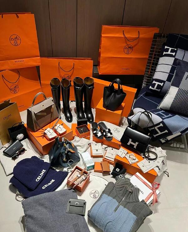 蚌埠回收奢侈品鞋服.jpg